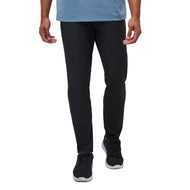 Travis Mathew는 골프 조깅을 닫기 위해 열립니다 - 블랙