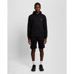 Lyle & Scott 轻质飞绒高尔夫连帽衫 - 深黑色